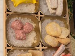 -尚尚仙·酸汤猪手·猪肚鸡火锅(华联万柳购物中心店)