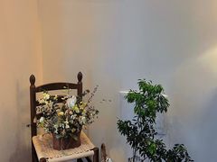 -Café Monson