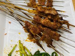 -铭记烧烤制作社•吊炉乳鸽 延吉冷面