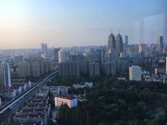 -上海龙之梦万丽酒店