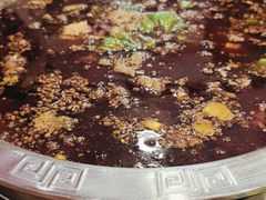 -刘胖娃鱼庄·特色肥肠鱼(杨家坪店)