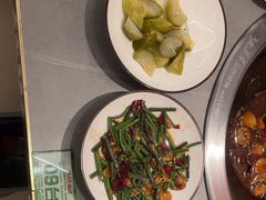 -老关东铁锅炖(上游街店)