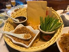 -鲁菜根·泰山菜(泰山店)