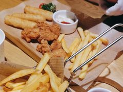 -菲滋意式餐厅(金华银泰城店)