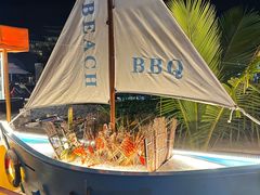 -亚龙湾希尔顿自助餐厅·海鲜·烧烤·沙滩BBQ·现场乐队