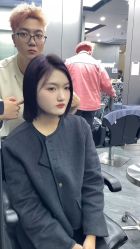-米可造型烫发染发