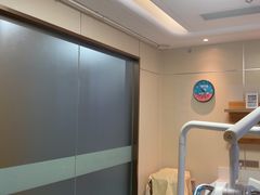 -上海仁爱医院口腔科 · 种植