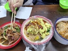 -嘎嘎香·大茶缸麻辣烫