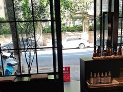 -泰·菩提树下[泰式按摩x精油SPAx肩颈头疗](新景店)