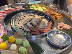 -哈哈碳都·牛肋条无限自助烤肉(台江万达店)