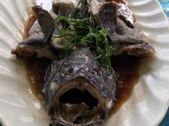 -四川小胡子海鲜(丁村万人海鲜广场店)