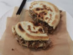 腊汁肉夹馍-御陕坊(交大店)