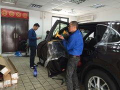 -车水马龙3M汽车贴膜冠军店隐形车衣改色膜(漕宝路中环店)