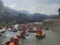 -虎啸峡漂流