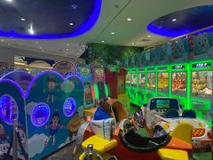 -反斗乐园π·电玩·高空拓展·蹦床(龙华天虹店)