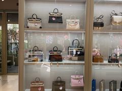 -FUN LUXURY范加奢品(蟠龙天地店)