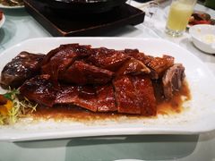 碳烧深井烧鹅-申粤轩酒楼·三十年粤菜经典(丁香花园店)