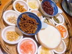 -包整·丝娃娃(一览甲秀楼风景店)