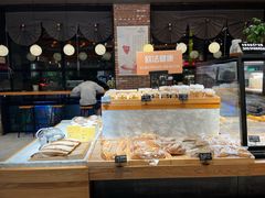 面包甜点陈列柜-酵種麦田(山师店)