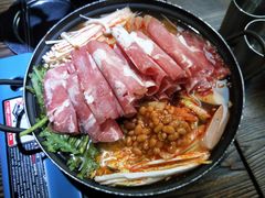 部队锅-MI WU FACTORY米屋美食工厂餐厅(绿地店)