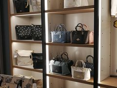 -COACH蔻驰(赛特奥特莱斯店)