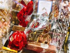 -VENCHI 闻绮(北京国贸商城店)