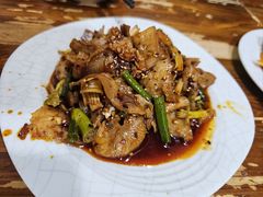 -朱大嘴肥肠血旺(福字街店)