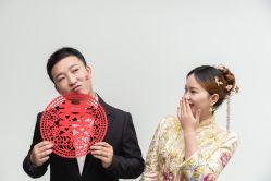 -上花轿婚纱摄影