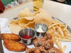 超大份小吃拼盘-卢家妈妈·西餐厨房(卜蜂中心店)