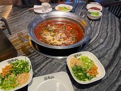 -老船舫·现做活鲜鱼馆(东郊记忆店)