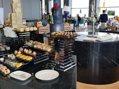 -锦厨自助餐厅·海鲜·牛扒(海口索菲特大酒店)