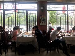 -老鼎万春卤菜(五代传承创始老店)