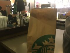 -星巴克(广州中华广场B1层店)