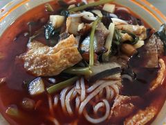 -吉庆桂林米粉·柳州螺蛳粉(港汇广场店)