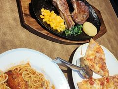 鸡肉培根双拼披萨-萨莉亚意式餐厅(浦江万达广场店)