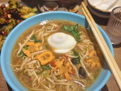 -街角等你.大连海鲜烧烤(西安路店)
