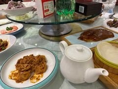 -皇宫大酒店