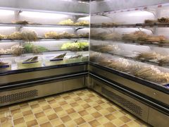 自助取餐区-来伊回麻辣烫·火锅串串清真(红瓦寺总店)