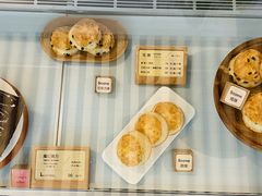 -SKROLL卡特司库·蛋糕定制·生吐司·司康(古北程家桥店)