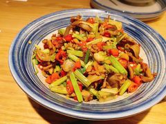 超级辣椒炒肉-湘间田舍(北仑银泰店)