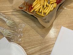 -尊宝比萨(较场口店)