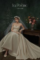 -乐派诗婚纱摄影