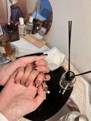 -Mo·Mo Nail 美甲美睫