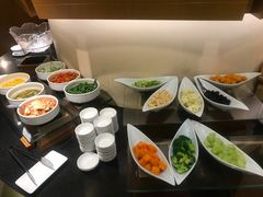 -Hoang Yen Vietnamese Cuisine