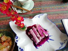 -忘忧草融合私房菜(红鼎国际店)