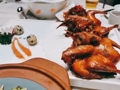 金牌脆皮乳鸽-鲜潮里·粤式大排档
