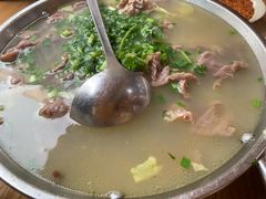 -杨三娘跷脚牛肉(羊子山西路店)