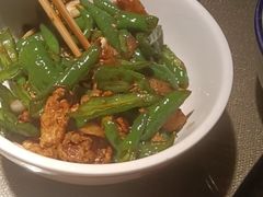 -老湖南民间菜·牛肉十八炒(花都店)