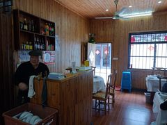 大堂-邱记私房菜·十八年本地菜