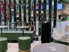 大堂-奈雪的茶(亨特国际广场店)